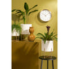 Celestial Trio Aries – witte metalen planters op gouden standaards