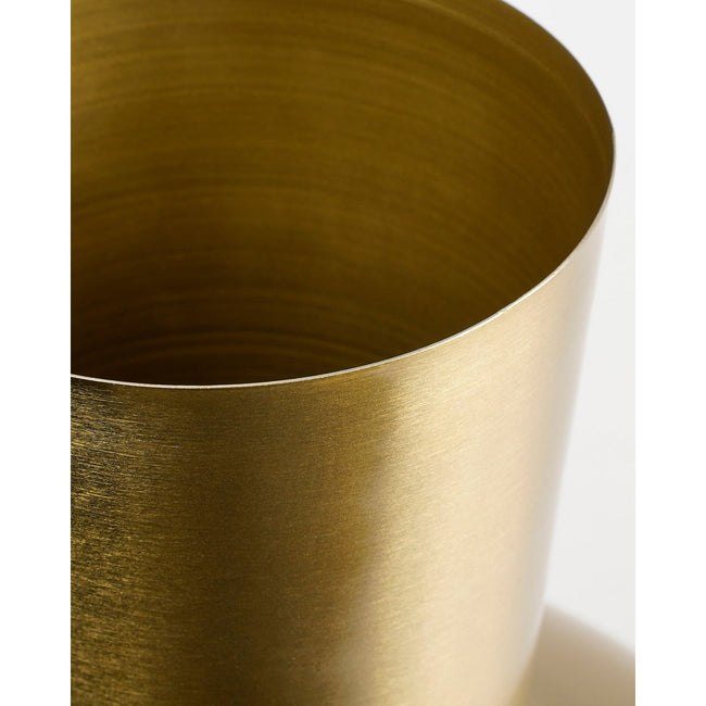 Golden Aura Dara Vase – mat metaal & vorstelijke glans
