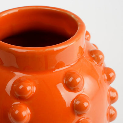Tangerine Breeze Boaz Vase – handgemaakt keramiek met speelse bobbels