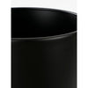 Lunar Noir Aries – zwarte metalen planters op gouden standaards