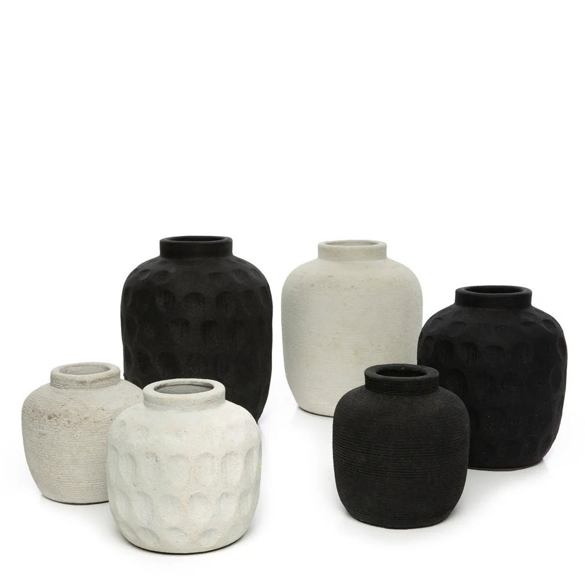 Trendy Vazen – tijdloze terracotta in diepzwart Maat: M